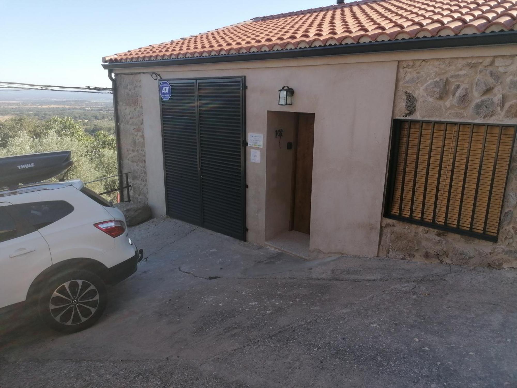 La Casa De Abajo Arroyomolinos de la Vera Exterior foto